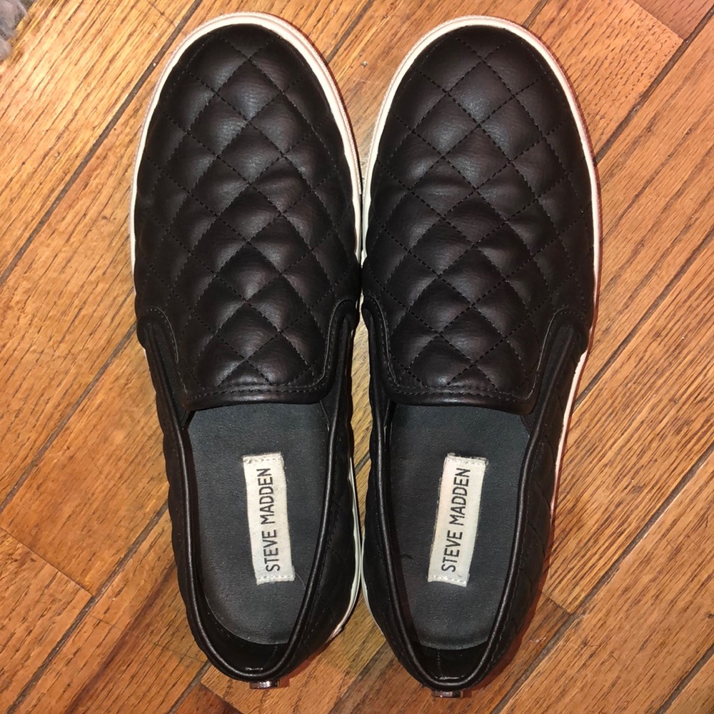 Steve Madden leather slip ons